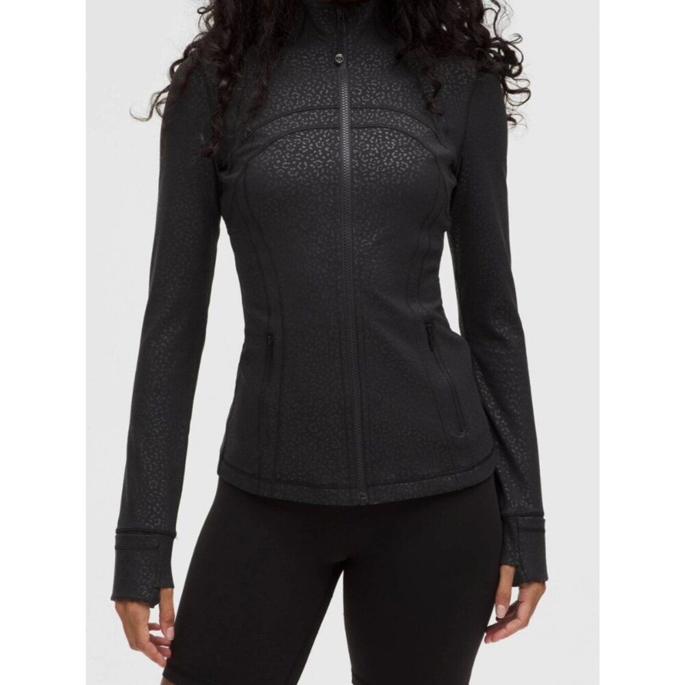 Lululemon Define Jacket Nulu Leopard Daisy Emboss Black Size 2